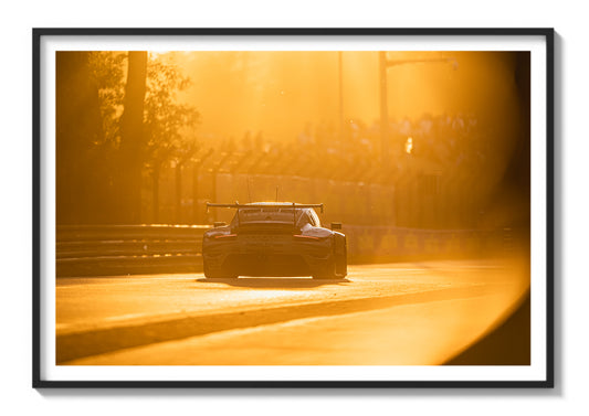 Blasting thru sunset - Le Mans 2022